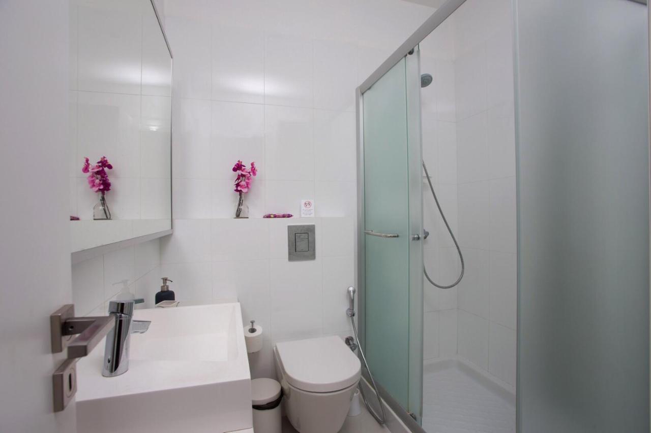 Opera Exclusive Apts By Trulycyprus Λεμεσός Εξωτερικό φωτογραφία